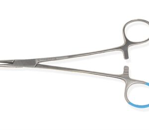 CRILE WOOD NEEDLE HOLDER